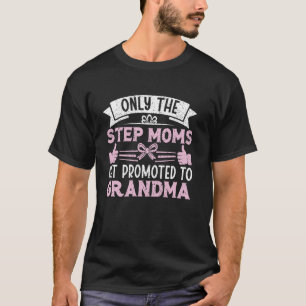 Muttertag Stiefmutter zur Oma befördert Schwangers T-Shirt