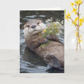 Muttertags-Otter schwimmt mit Wildblumen Karte (Gelbe Blume)