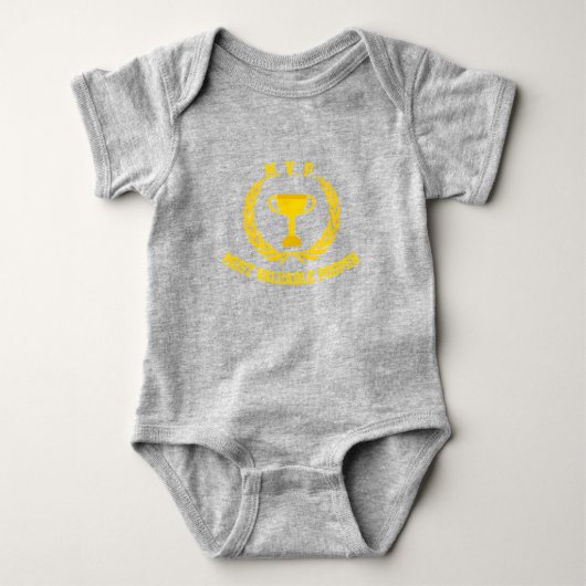 MVP BABY STRAMPLER (Vorderseite)