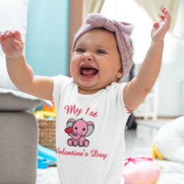 My 1st Valentine’s Day – Cute Elephant With Heart Baby Strampler