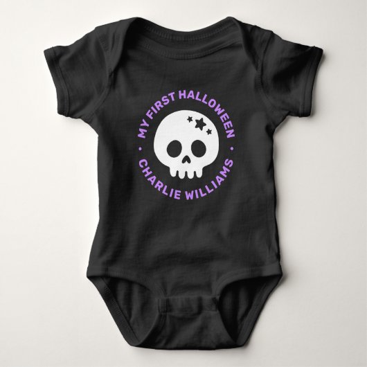 My first Halloween cute skull with stars and name Baby Strampler (Vorderseite)