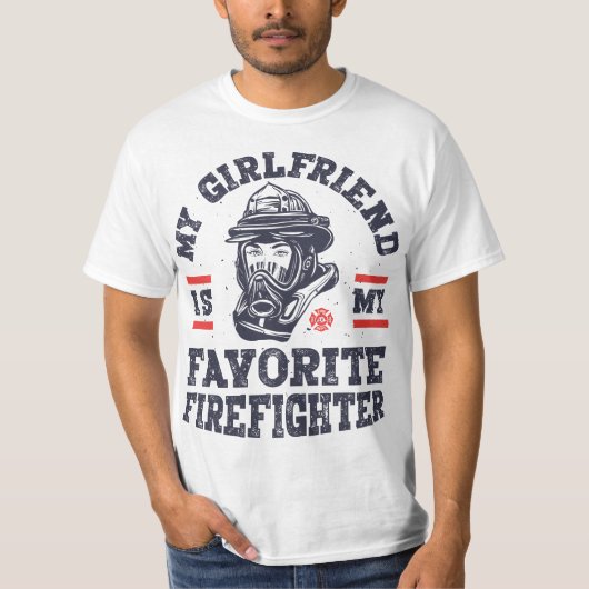 My Girlfriend Is My Favorite Firefighter Funny Boy T-Shirt (Vorderseite)
