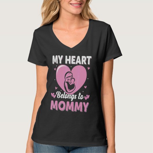 My Heart Belongs to Mommy Womens T-Shirt (Vorderseite)