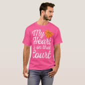 My Heart Is On That Court Women Basketball Mom T-Shirt (Vorne ganz)