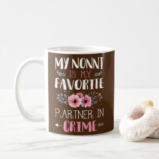 My Nonni Partner In Crime Funny Grandma Quotes Kaffeetasse (Mit Donut)