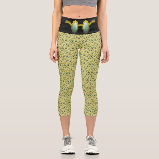 My Polarized Glasses are Ready Pattern Capri Leggings (Vorderseite)
