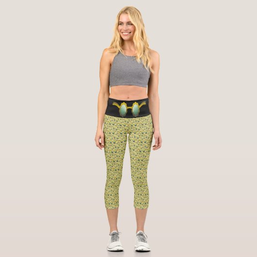 My Polarized Glasses are Ready Pattern Capri Leggings (Vorderseite)