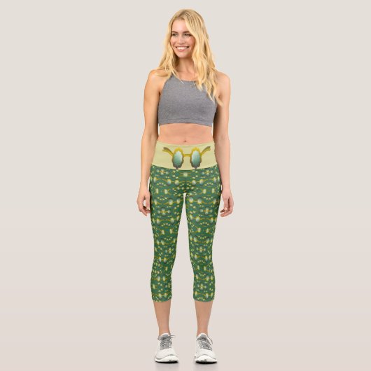 My Polarized Glasses are Ready Pattern Capri Leggings (Vorderseite)