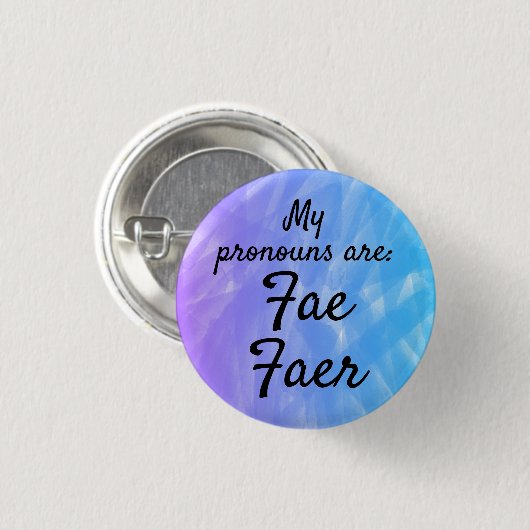 My pronouns are Fae Faer Button (Vorne & Hinten)