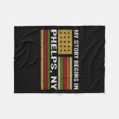 My Story Is Begins In Phelps Ny Fleecedecke (Vorderseite (Horizontal))