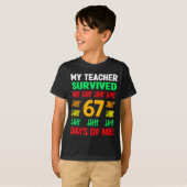 My Teacher Survived 67 Days Of School Funny 6-7 67 T-Shirt (Vorne ganz)