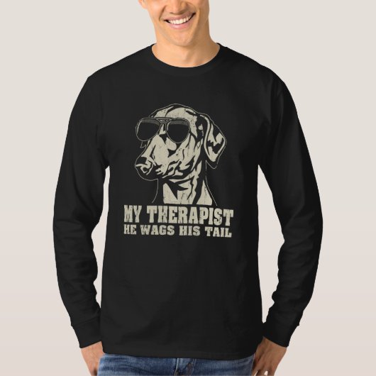 My Therapist He Wags His Tail German Pinscher T-Shirt (Vorderseite)
