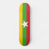 Myanmar-Flagge Skateboard (Vorderseite)