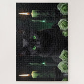 Mysteriöse Beängstigende Schwarze Katze mit grünen Puzzle (Vertikal)