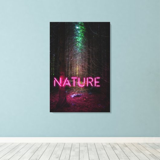 Mysteriöse Fichtenwälder Natur Neon magenta Leinwanddruck (Insitu (Holzboden))