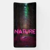 Mysteriöse Fichtenwälder Natur Neon magenta Zeiche Banner (Vertikal)