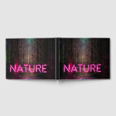 Mysteriöse Fichtenwälder Natur Neon magenta Zeiche Gästebuch (Voll)
