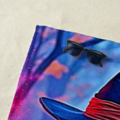 Mysteriöse Hexe im verzauberten Holzdesign Strandtuch (Beispiel)