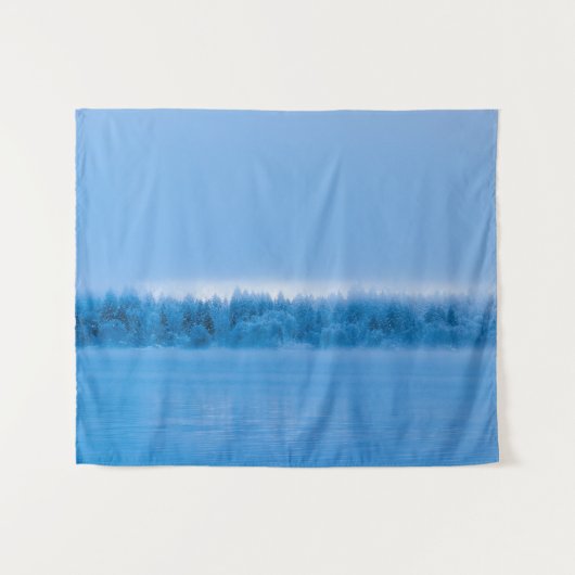 Mysteriöser Nebel über den verschneiten See Bohinj Wandteppich (Vorderseite (Horizontal))