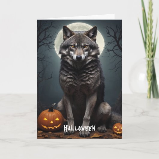 Mysteriöser Wolf mit KürbisHalloween-Kunst Einladung (Vorderseite)