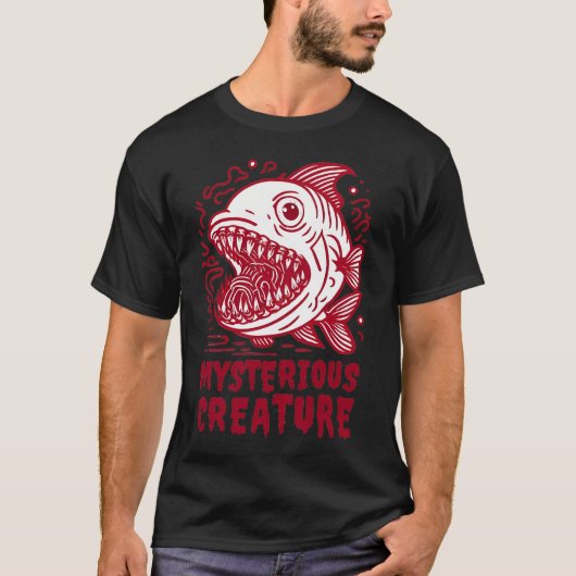 Mysterious Creature Piranhas T-Shirt (Vorderseite)