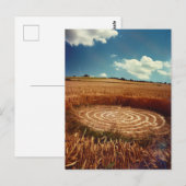 Mysterious Crop Circle in Golden Wheat Field Postkarte (Vorne/Hinten)