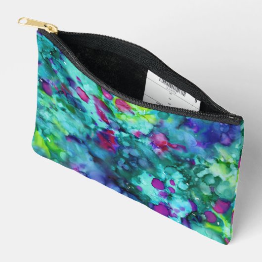 mysterious fathoms below : zubehörtasche (Offen)