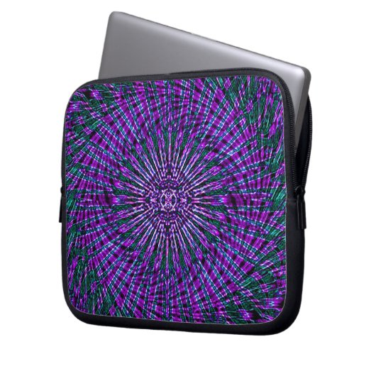 Mystery Creature.... Laptopschutzhülle (Vorderseite Links)