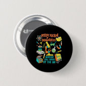 Mystery Machine of Diagnostics Labrador Week 2025 Button (Vorne & Hinten)