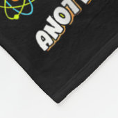 Mystery Machine of Diagnostics Labrador Week 2025 Fleecedecke (Ecke)