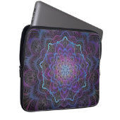 Mystic Bloom Mandala Laptopschutzhülle (Vorne Rechts)