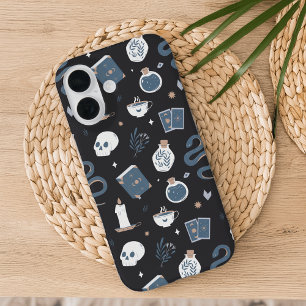Mystic Boho Crystal Skull Snake Pattern iPhone 16 Hülle