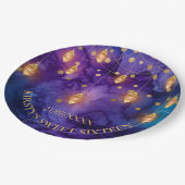 Mystic Lila Blue Lanterns & Gold Bokeh Sweet 16 Pappteller (Schrägansicht)