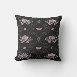 Mystic Moth und Moon Motif Kissen