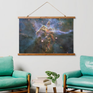 Mystic Mountain im Carina-Nebel Hubble-Weltraum Wandteppich Mit Holzrahmen