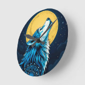 Mystical Blue Wolf Howling auf Vollmond Runde Wanduhr (Winkel)
