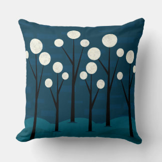 Mystical Blue Woodland Landschaft Kissen