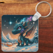 Mystical Chibi Dragon Winter Landschaft Schlüsselanhänger (Rückseite)