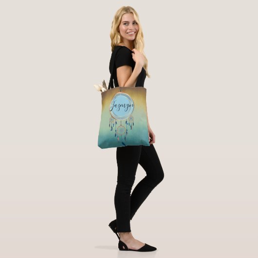 Mystical Chic Personalisiert Dreamcatcher Tasche (Am Model)