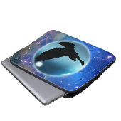 Mystical Flying Crow & Orb Laptop Sleeve (Vorne Knopf)