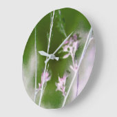 Mystical Forest Bloom – Romantic Flowers & Trees Große Wanduhr (Winkel)