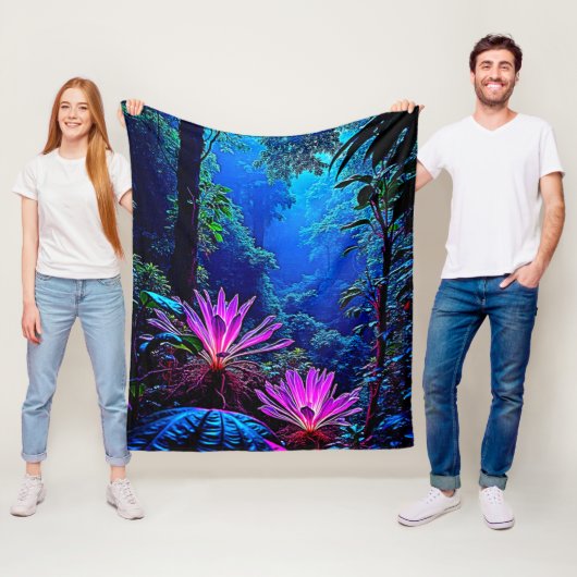 Mystical Glowing Jungle Bloom Design Fleecedecke (Beispiel)