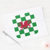 Mystical Red Celtic Dragon Flag Wales Quadratischer Aufkleber (Umschlag)