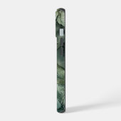 Mystical Sage Green Fairy iPhone 15 Hülle (Linke Seite)