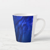 Mystical Wings with Deep Blue Feathers Milchtasse (Rechts)