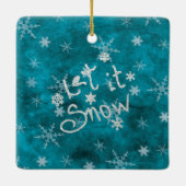 Mystical Winter Blue Silver Snowfloakes lassen es  Keramikornament (Rückseite)