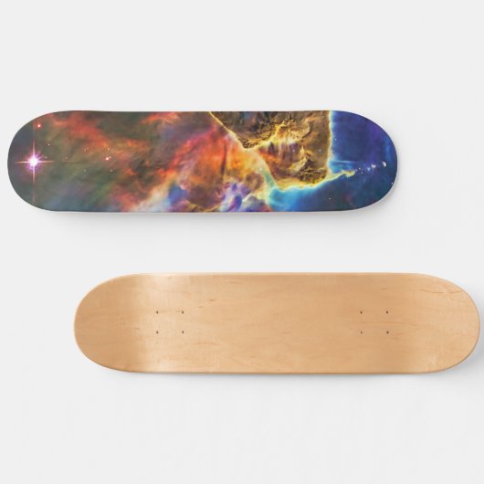 Mystische Berge - Carina Nebula Skateboard (Horizontal)