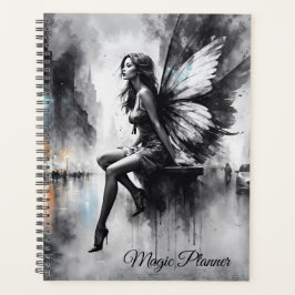 Mystische Flügelmädchen in Schwarz-Weiß-Stadt Planer