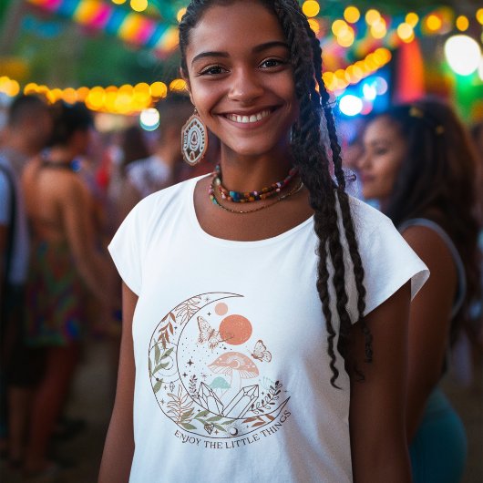 Mystische Geschenke genießen die Kleinigkeiten T-Shirt