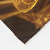 Mystische Göttin des Lichts mit strahlenden Feenfl Fleecedecke (Ecke)